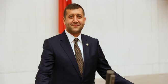 MHP'li Ersoy: TMSF'nin y�netti�i 2 tak�m�n d��mesi gerekiyor