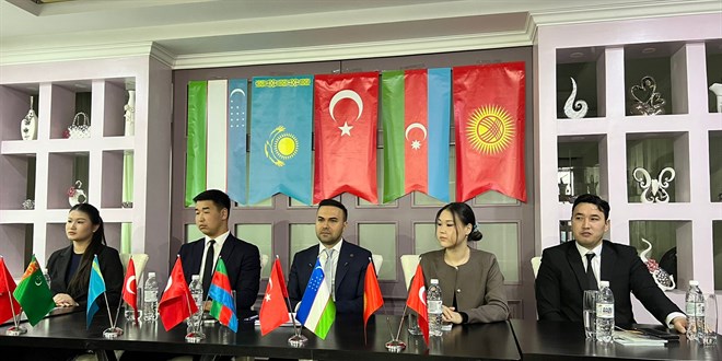 D�nya Gen� Sendikac�lar Birli�i kuruldu, ba�kanl��a Osman Kaya se�ildi