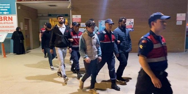 Bursa'da 7 d�zensiz g��men yakaland�