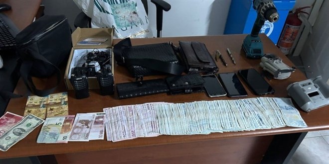 Drone'lu soygun �etesi, 1400 saatlik kamera takibiyle yakaland�
