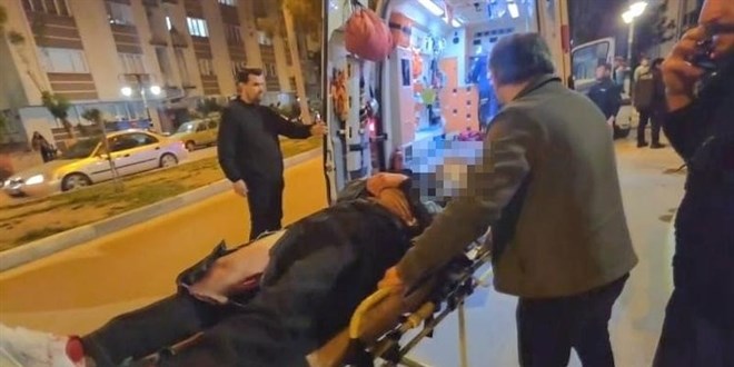 K�tahya'da iki gen� sokak ortas�nda b��akland�