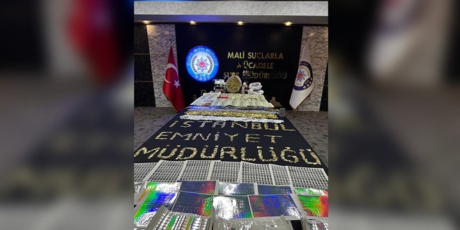 �stanbul'da sahtecilik operasyonu: Y�kl� miktarda alt�n ve d�viz ele ge�irildi
