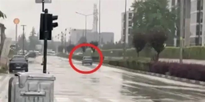 3 kilometre ters y�nde giden s�r�c�ye 20 bin TL ceza