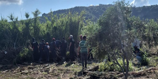 Hatay'daki selde kaybolan Musa Pa�a'n�n cans�z bedenine ula��ld�