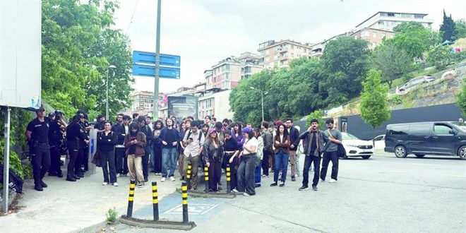 Kapat�lan Bilgi �niversitesi'nde son durum: Finaller yap�lacak, personel g�revinin ba��nda