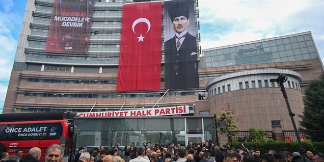 CHP Genel Merkezi giri�ine 'mutlak butlan' karar� as�ld�