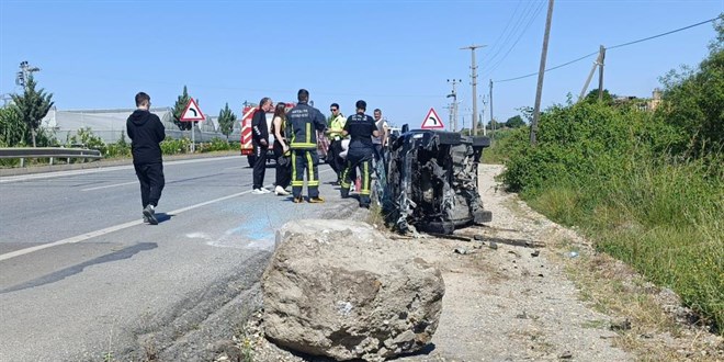 Ankarag�c�l� futbolcu bayram tatili yolunda kaza ge�irdi