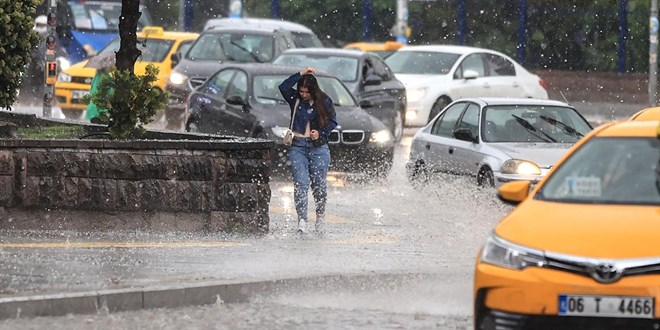 Meteoroloji'den kuvvetli ya��� uyar�s�: 15 il i�in sar� kod