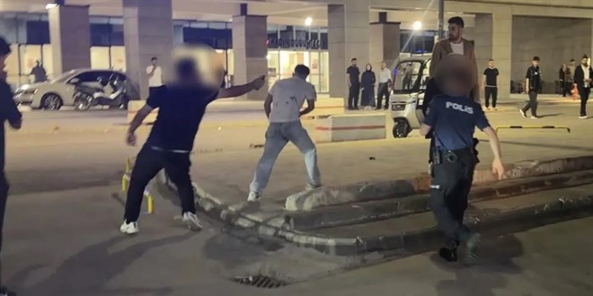 Ad�yaman'da hastanede b��akl� sald�r�: 3 yaral�