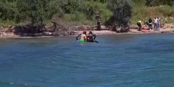 Gelibolu'da bo�ulma tehlikesi ge�iren �ocuk hastanede �ld�