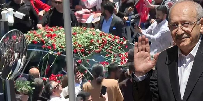 Kemal K�l��daro�lu 2,5 y�l sonra yeniden CHP Genel Merkezi'nde