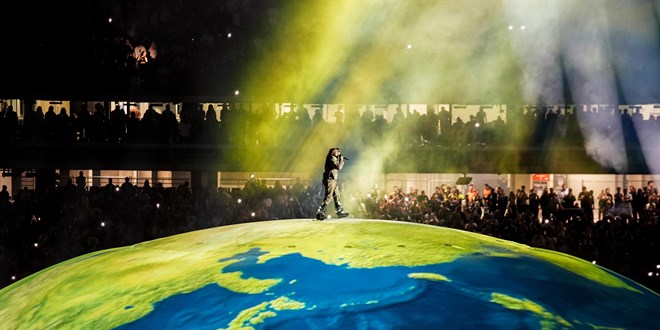 D�nyaca �nl� rap�i Kanye West, ilk kez �stanbul'da konser verdi