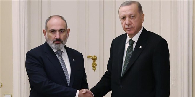 Erdo�an, Ermenistan Ba�bakan� Pa�inyan ile telefonda g�r��t�