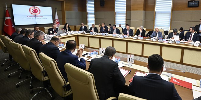 T�rk K�z�lay Kanunu Teklifi, TBMM ��i�leri Komisyonunda kabul edildi - Son Dakika Haber
