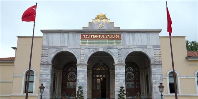 �stanbul Valili�i yol kenar� yang�nlar�na ili�kin ilgili kurumlar� uyard�