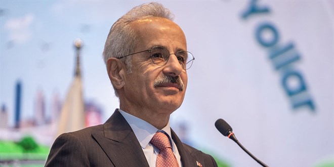 Bakan Uralo�lu: Bir ki�i en fazla 6 hat sahibi olabilecek - Son Dakika Haber
