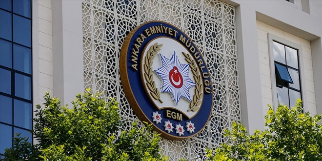 Ankara Emniyet M�d�rl���: Polis memuru g�revden uzakla�t�r�ld�, soru�turma ba�lat�ld� - Son Dakika Haber