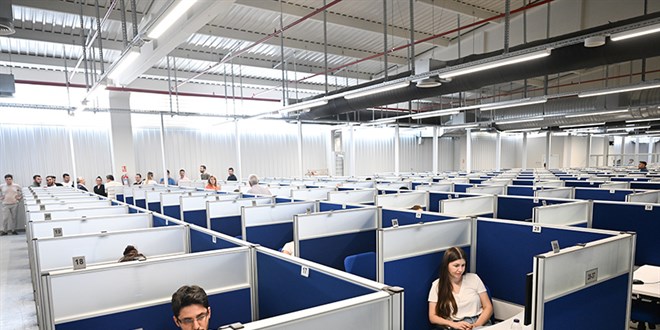 �SYM'den yeni hedef: T�m illerde online e-s�nav sistemi kurulacak