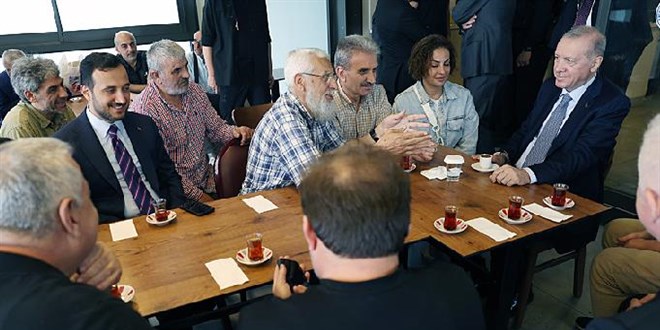 Cumhurba�kan� Erdo�an �stanbul'da vatanda�larla bir araya geldi - Son Dakika Haber