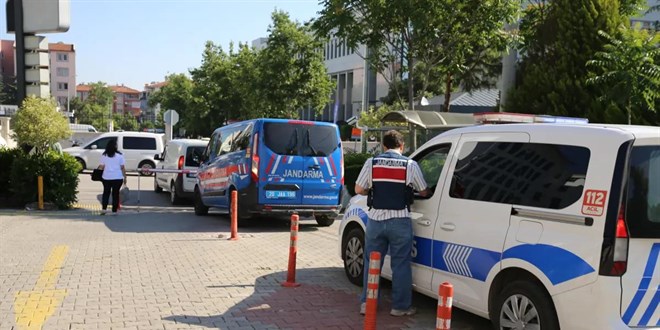 Uyu�turucu operasyonunda Baro Ba�kan� dahil 12 avukat g�zalt�na al�nd�