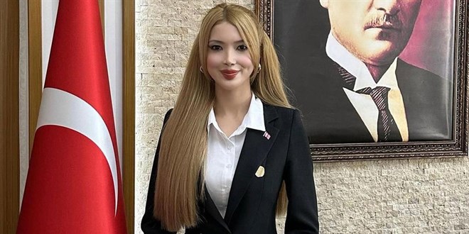 'Barbie Kaymakam' vali yard�mc�s� oldu