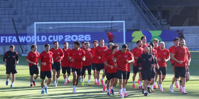 A Milli Futbol Tak�m�m�z San Jose'deki ilk antrenman�n� yapt�