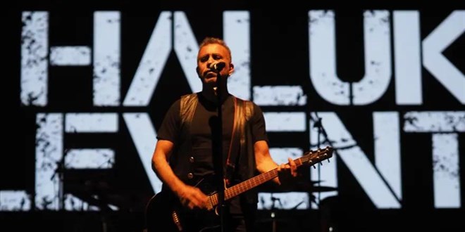 Haluk Levent'e kar��l�ks�z �ekten 70 milyon lira ceza - Son Dakika Haber