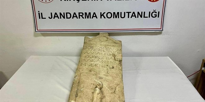 K�r�ehir'de Roma d�nemine ait mezar ta�� ele ge�irildi - Son Dakika Haber