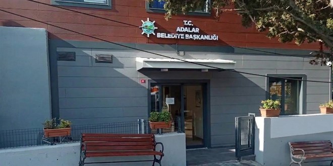 Adalar Belediyesi'ne r��vet operasyonu: Ba�kan Akpolat g�zalt�na al�nd� - Son Dakika Haber