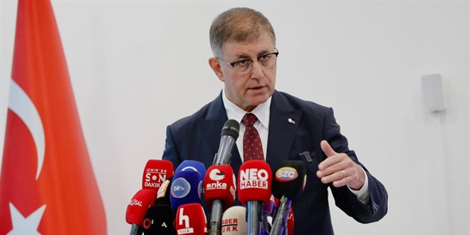 �zmir B�y�k�ehir Belediye Ba�kan� Tugay: Kurulursa yeni partiye kat�l�r�m