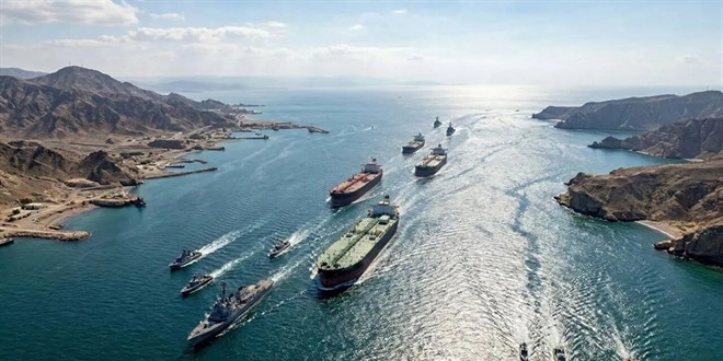 �ran'dan sert mesaj: L�bnan g�vence alt�na al�nmazsa H�rm�z a��lmayacak