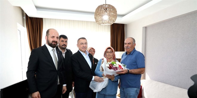 Fuat Oktay, Babalar G�n�'nde gazileri ve �ehit yak�nlar�n� ziyaret etti - Son Dakika Haber
