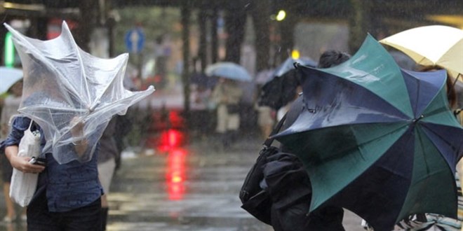 Meteoroloji'den sa�anak ve kuvvetli r�zgar uyar�s� - Son Dakika Haber