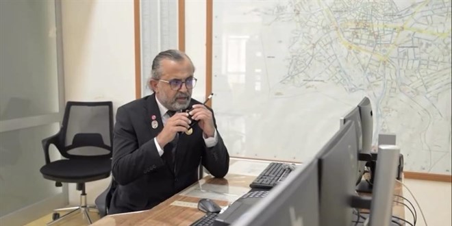 34 y�ll�k polis memuru meslekta�lar�na telsizden veda etti - Son Dakika Haber