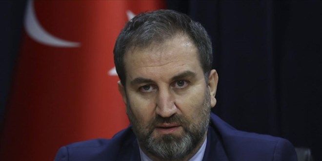 Mustafa �en: Belediyelerin paralar�n� �ald�lar, parti sat�n ald�lar