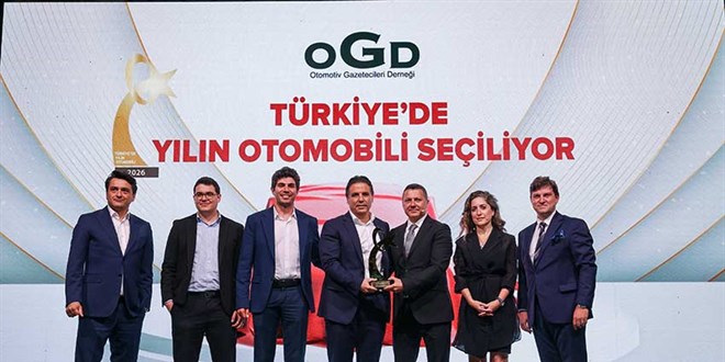 Renault Clio birinci, BMW iX3 ikinci, Togg T10F ise ���nc� oldu - Son Dakika Haber