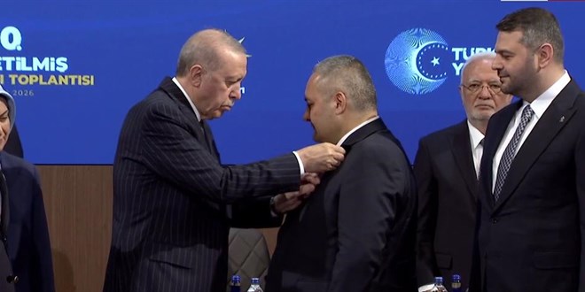 Rasim Ar� ve Mesut �zarslan AK Parti Genel Merkezi'nde - Son Dakika Haber