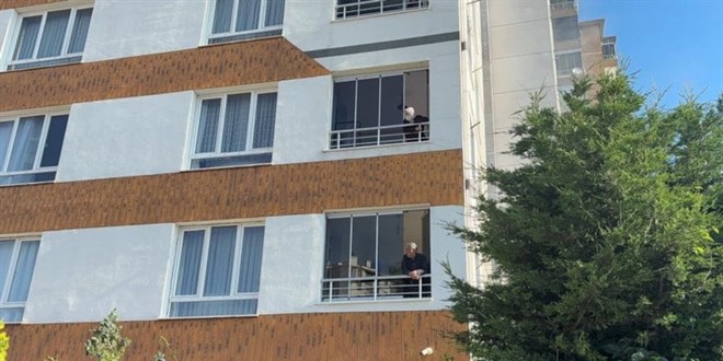 Kayseri'de 12 katl� binada yang�n pani�i - Son Dakika Haber