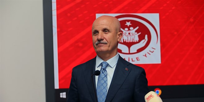 Y�K Ba�kan� �zvar'dan rekt�rlere tan�t�m �a�r�s� - Son Dakika Haber