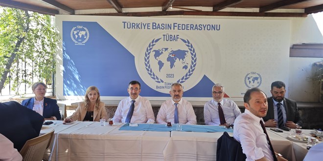 Cevdet Y�lmaz'dan emekli ve memura ek zam a��klamas�