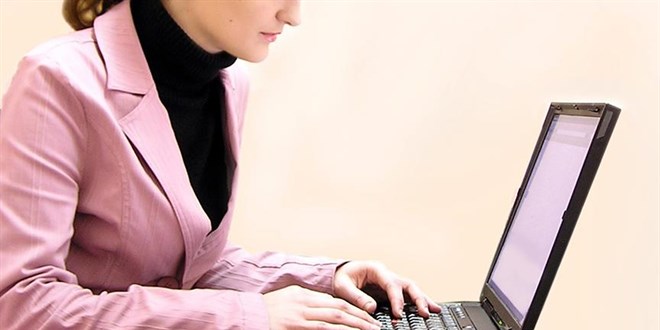Malezya'da memurlar haftan�n 2 g�n� evden �al��acak