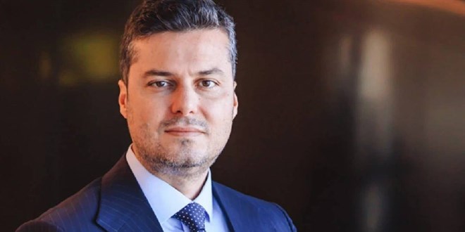 �ok iddia: FBI, T�rk i� insan�n� g�zalt�na ald�