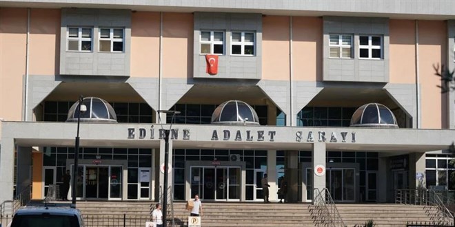 '4 ya��ndaki �ocuk a�l�k ve susuzluktan �ld� iddias�' - Son Dakika Haber