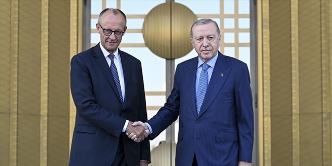 Erdo�an, Almanya �ans�lyesi Merz ile telefonda g�r��t�