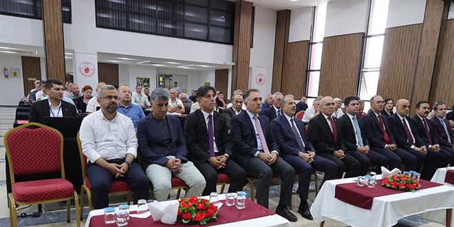 81 ilden ��retmenevi m�d�rleri Hakkari'de bulu�tu