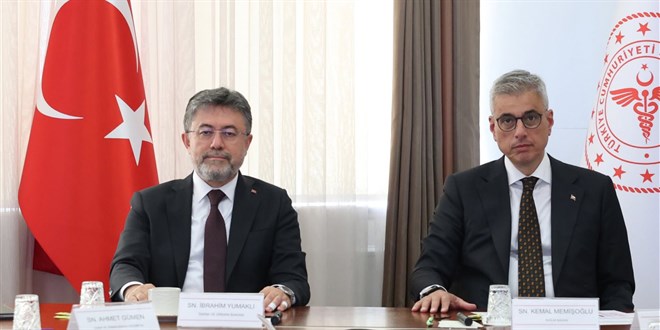 Bakanlar Memi�o�lu ve Yumakl�'dan i�birli�i toplant�s�