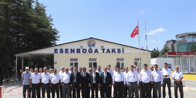 Ankara'daki taksiciler NATO Zirvesi'ne haz�rlan�yor: Tek tip elbise - Son Dakika Haber
