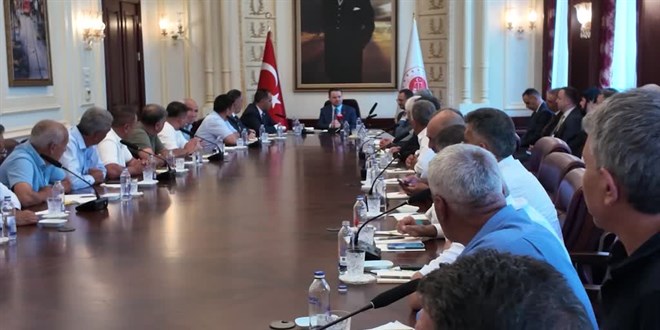 Bakan G�rlek: Muhtar, devletin en temel dire�i