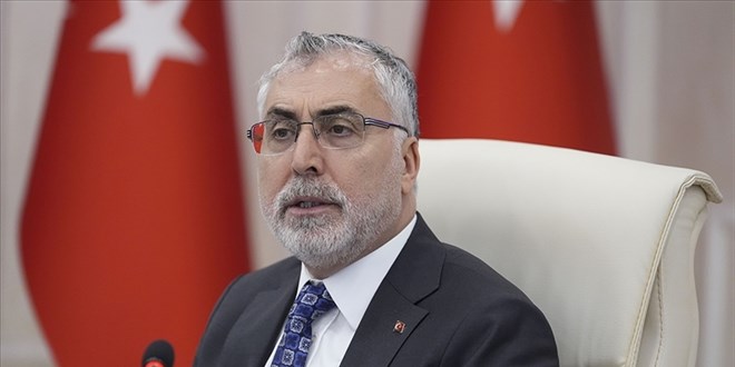 Bakan I��khan'dan en d���k emekli maa��na d�zenleme a��klamas�