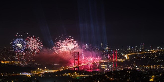 �stanbul'da havai fi�ek ve me�ale kullan�m� yasakland�